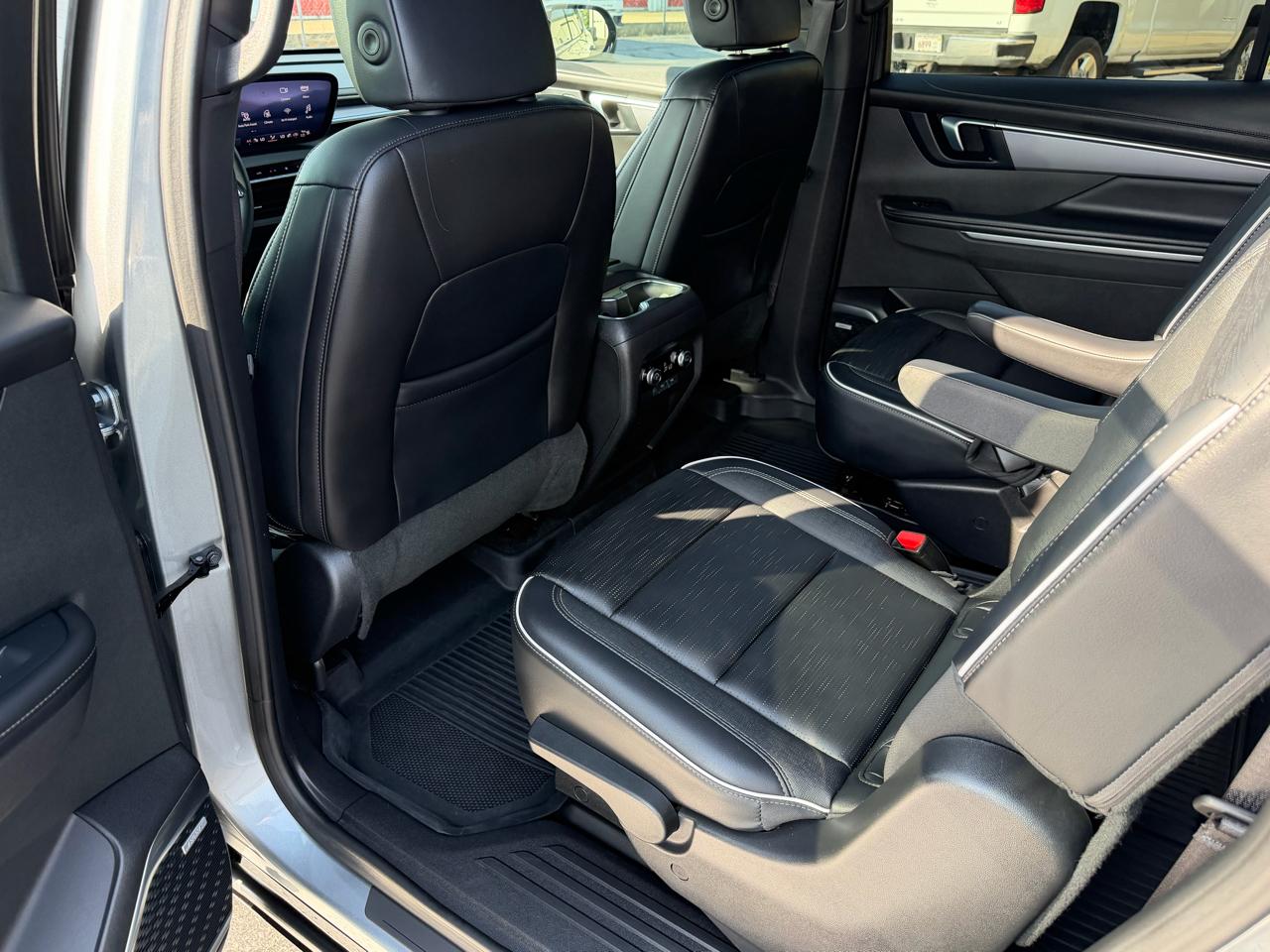 Buick Enclave 4dr Sport Touring 2025
