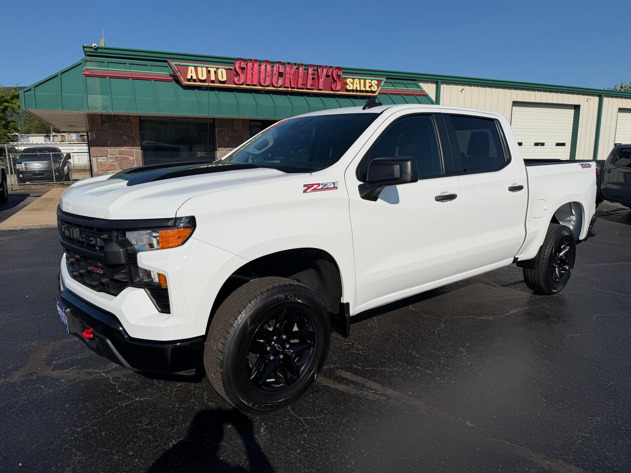 2025 Chevrolet Silverado 1500 4WD Crew Cab 147" Custom Trail Boss