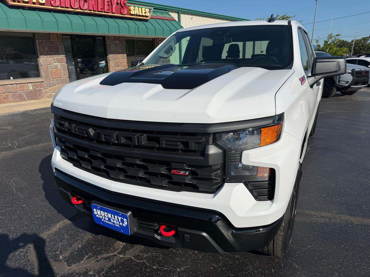 Chevrolet Silverado 1500 4WD Crew Cab 147" Custom Trail Boss 2025