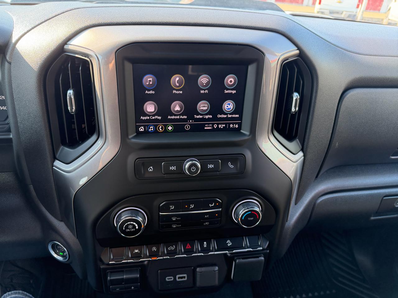 Chevrolet Silverado 1500 4WD Crew Cab 147" Custom Trail Boss 2025