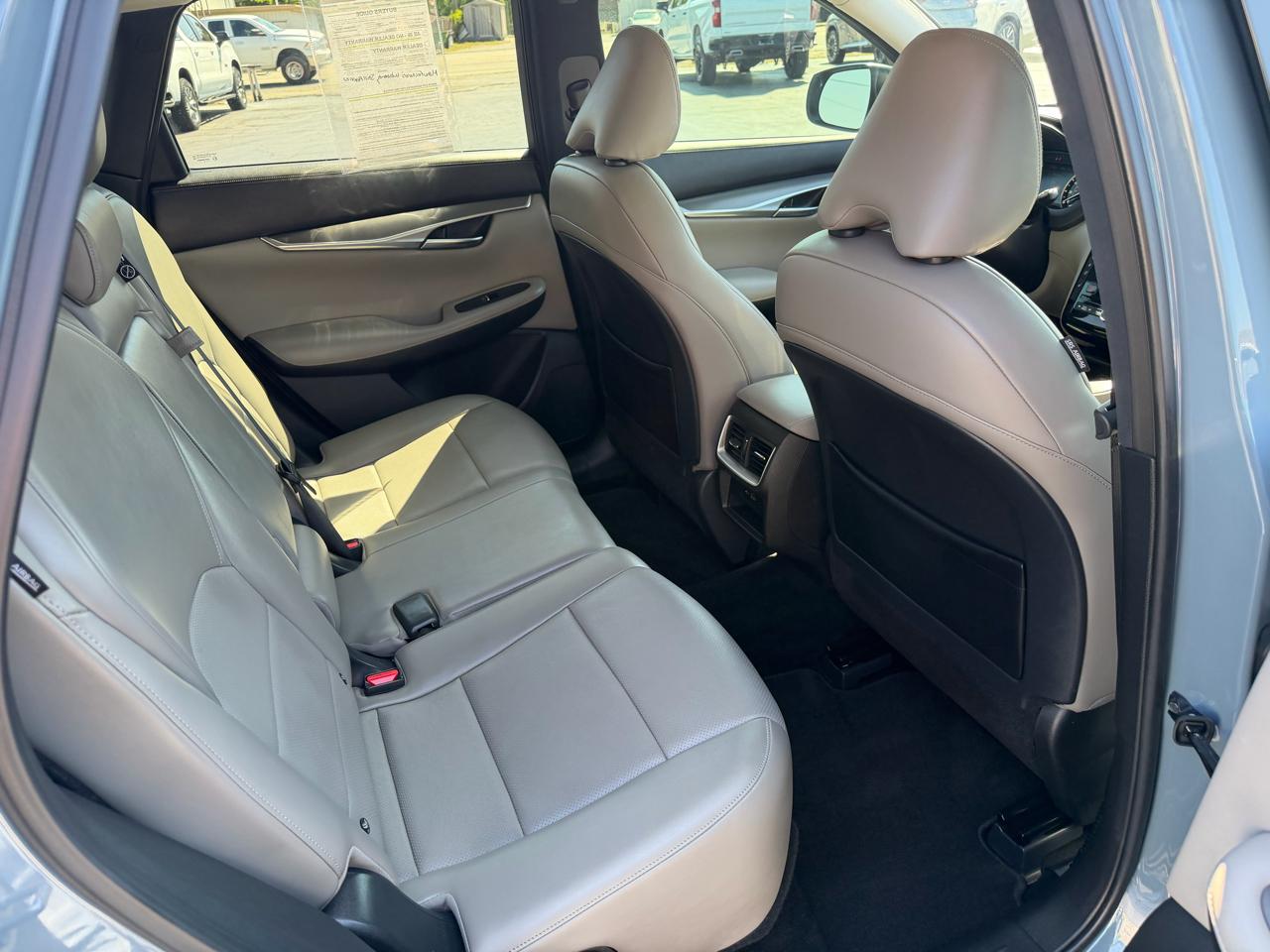 Infiniti QX50 LUXE FWD 2023