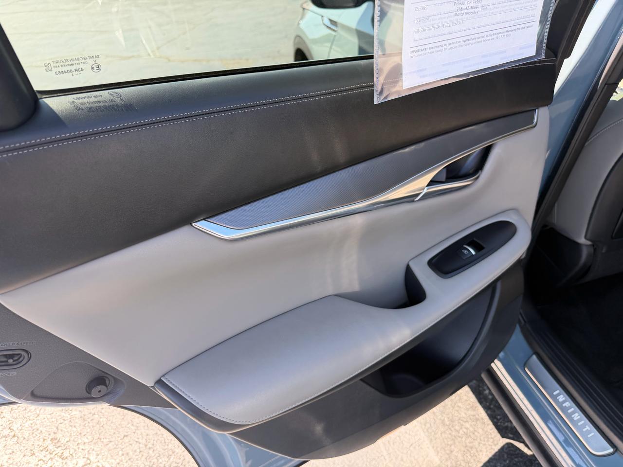 Infiniti QX50 LUXE FWD 2023