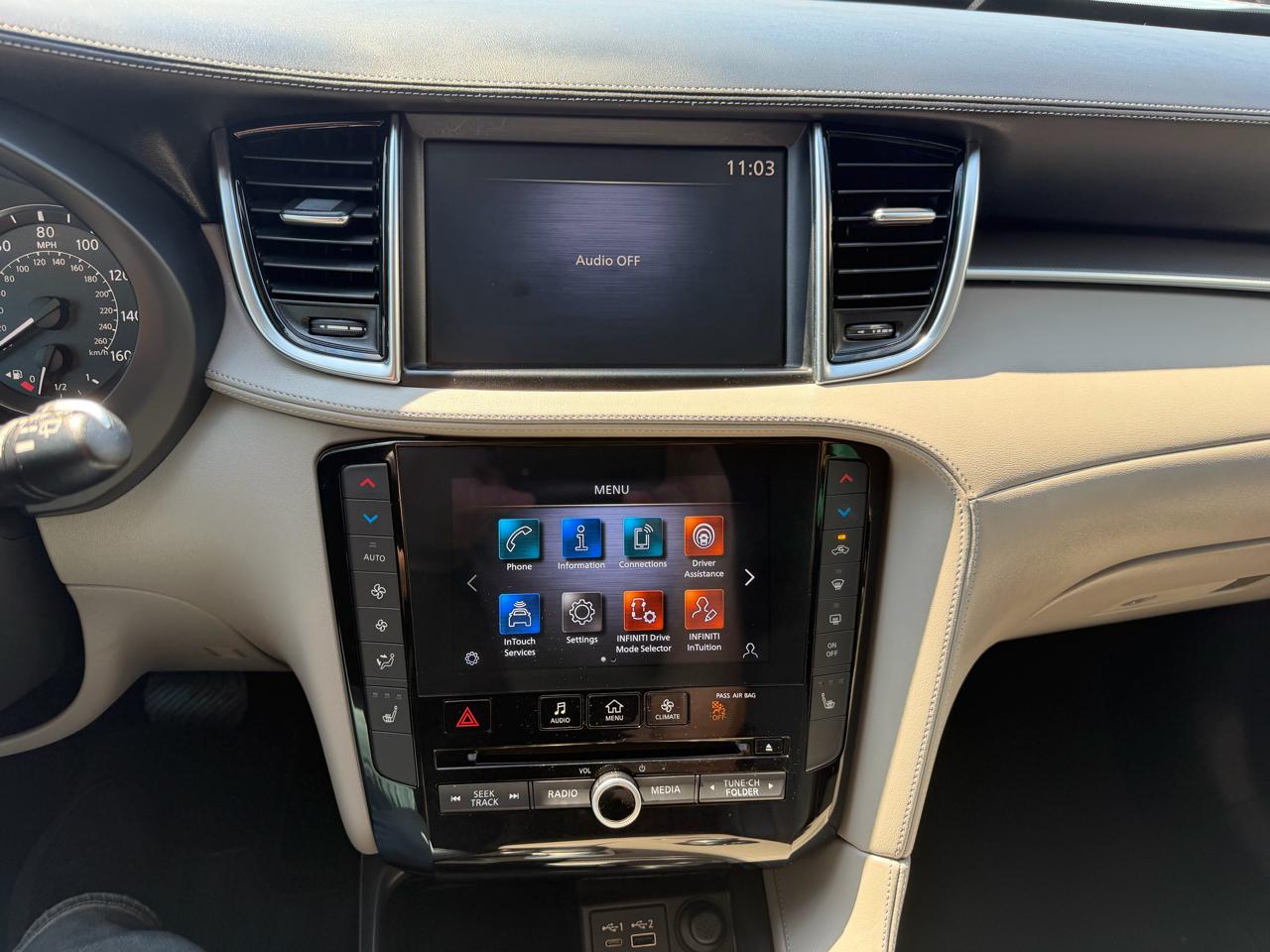 Infiniti QX50 LUXE FWD 2023
