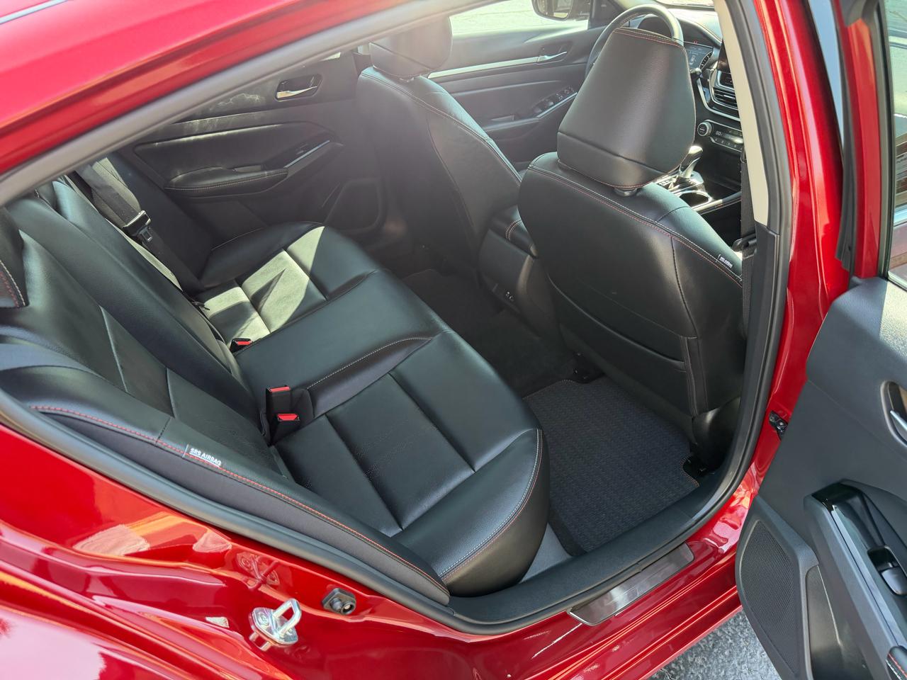 Nissan Altima SR FWD 2025