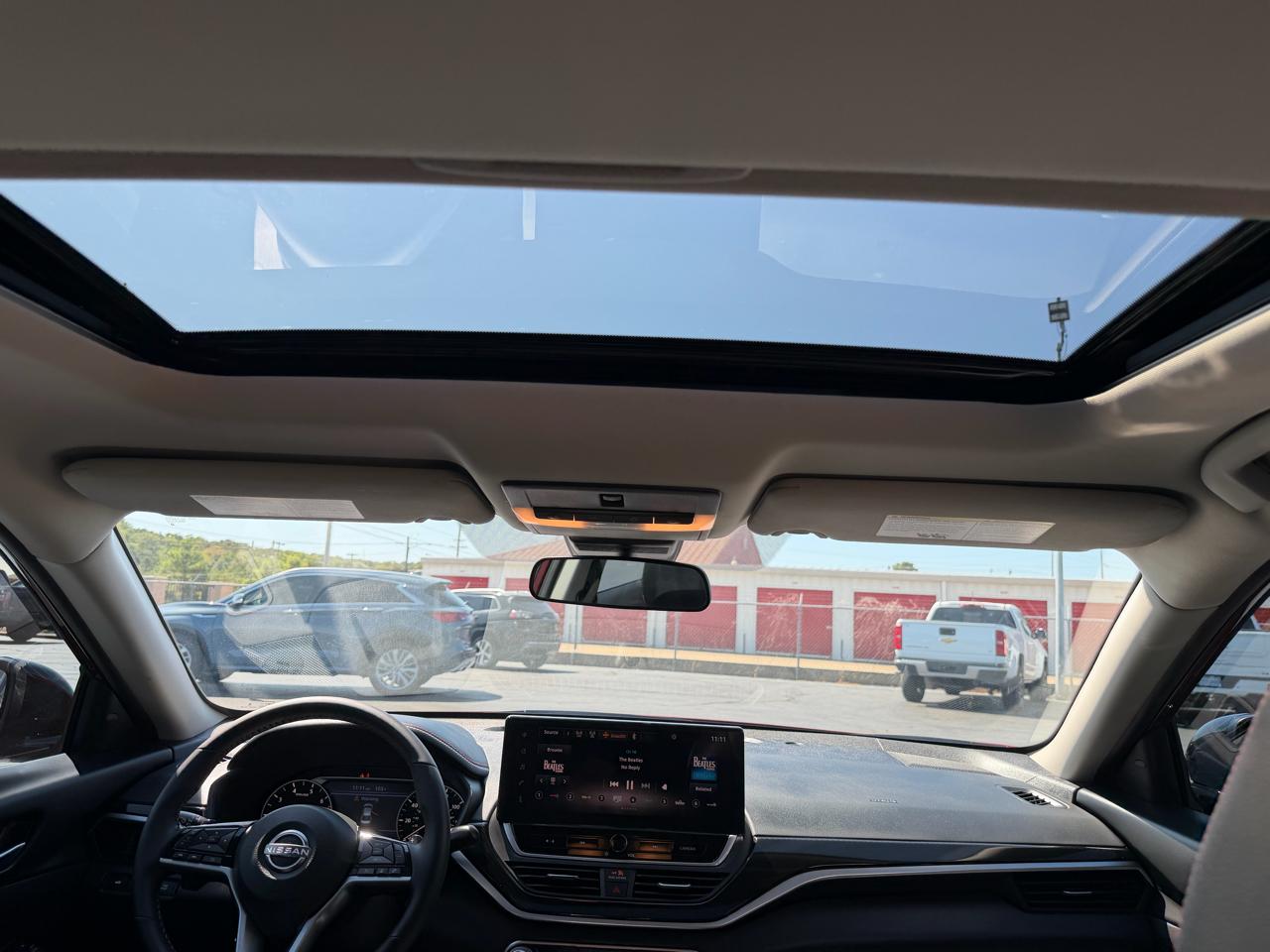 Nissan Altima SR FWD 2025