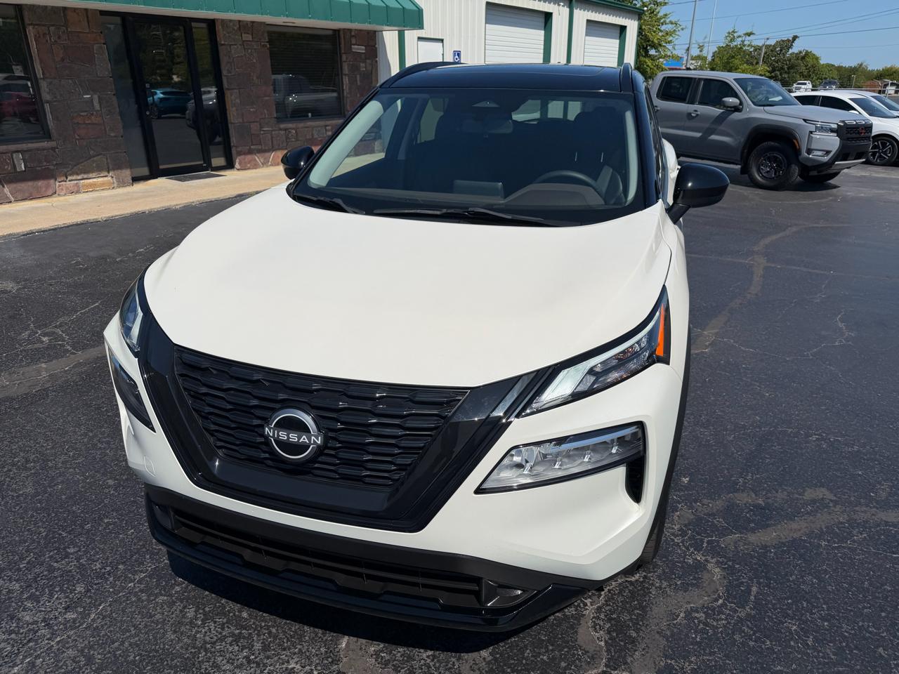 Nissan Rogue FWD SV 2023