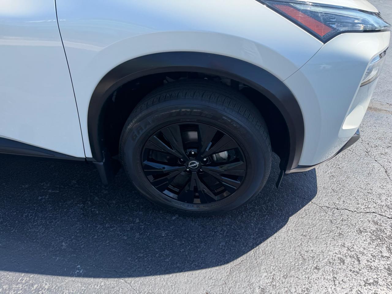 Nissan Rogue FWD SV 2023
