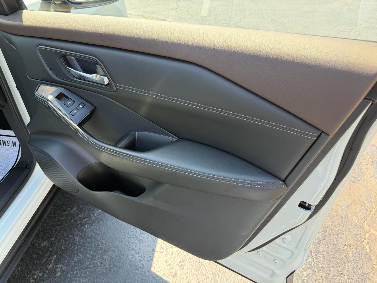 Nissan Rogue FWD SV 2023