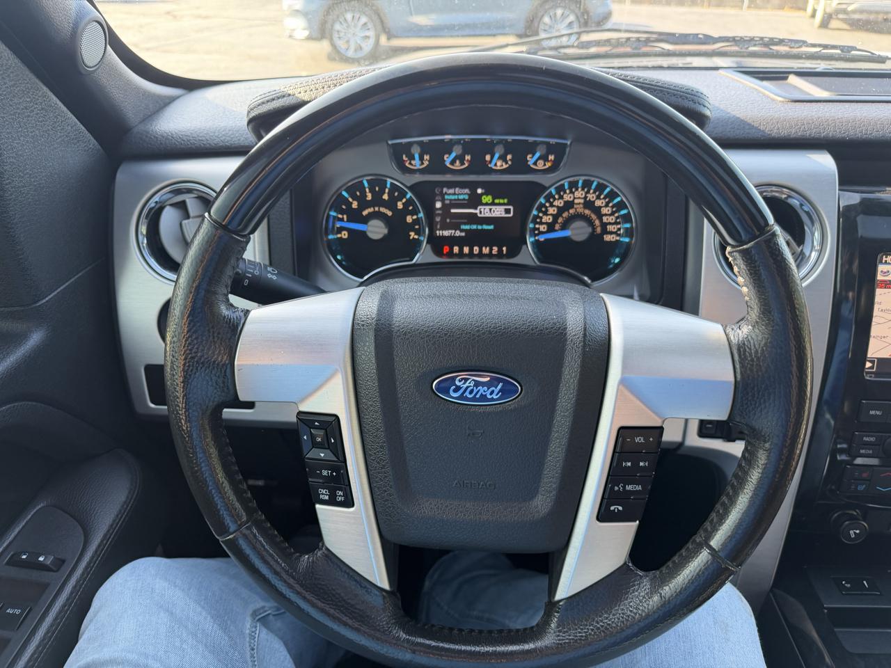 Ford F-150 2WD SuperCrew 145" Platinum 2012