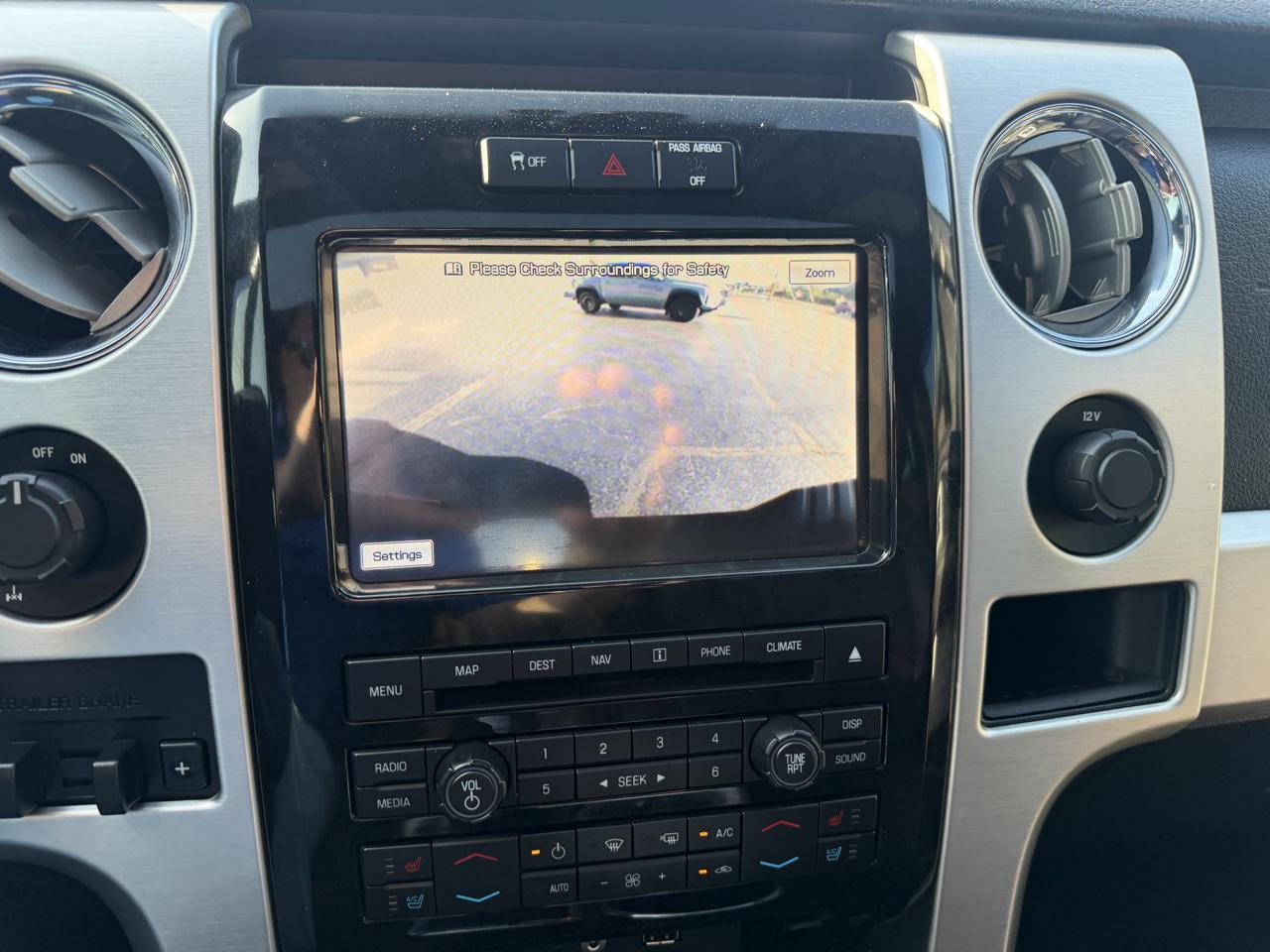 Ford F-150 2WD SuperCrew 145" Platinum 2012