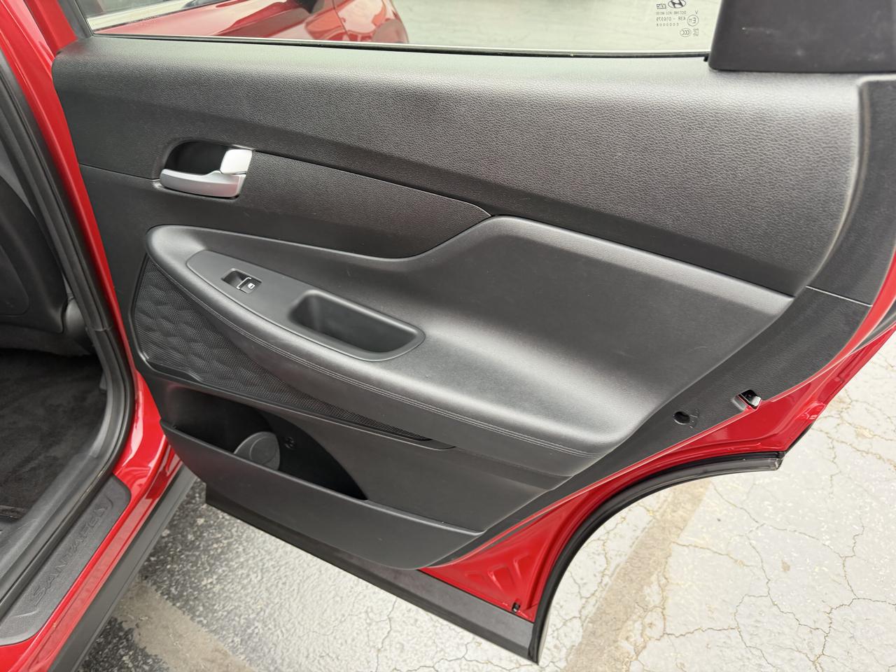 Hyundai Santa Fe SE 2.4L Auto FWD 2020