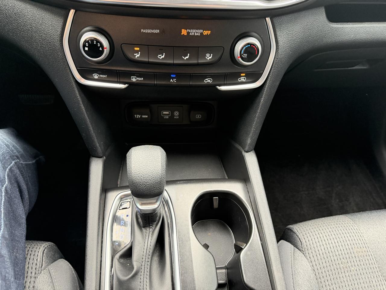 Hyundai Santa Fe SE 2.4L Auto FWD 2020