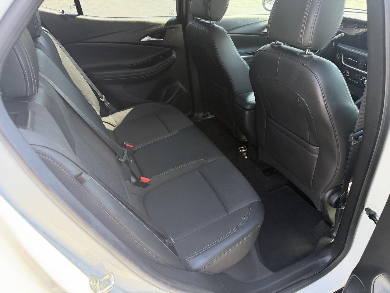 Buick Encore GX FWD 4dr Preferred 2024
