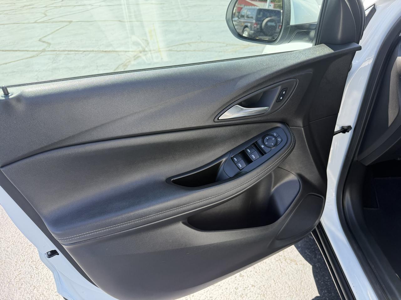 Buick Encore GX FWD 4dr Preferred 2024