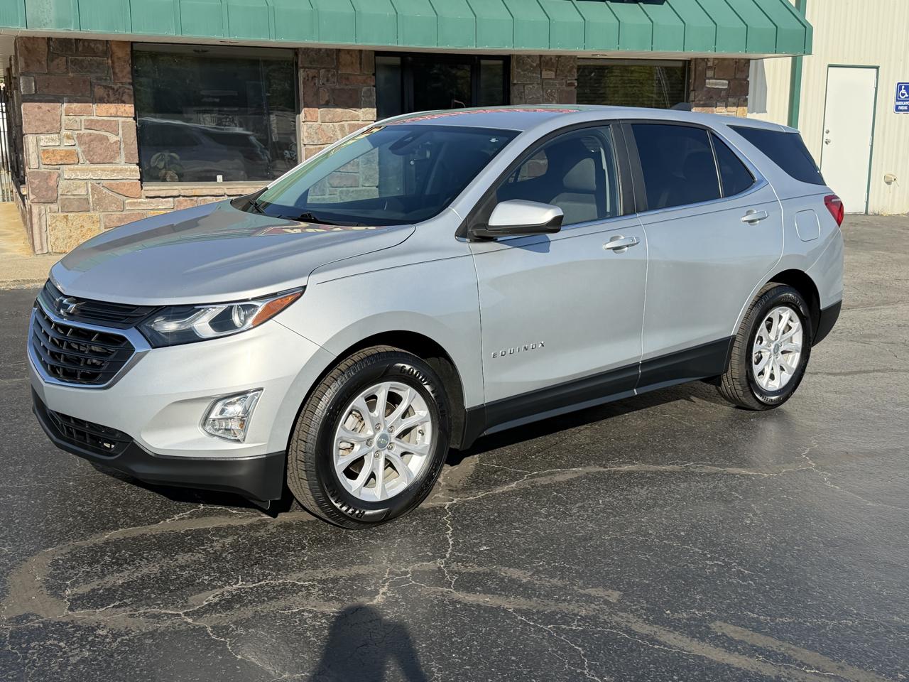Chevrolet Equinox FWD 4dr LT w/1LT 2021