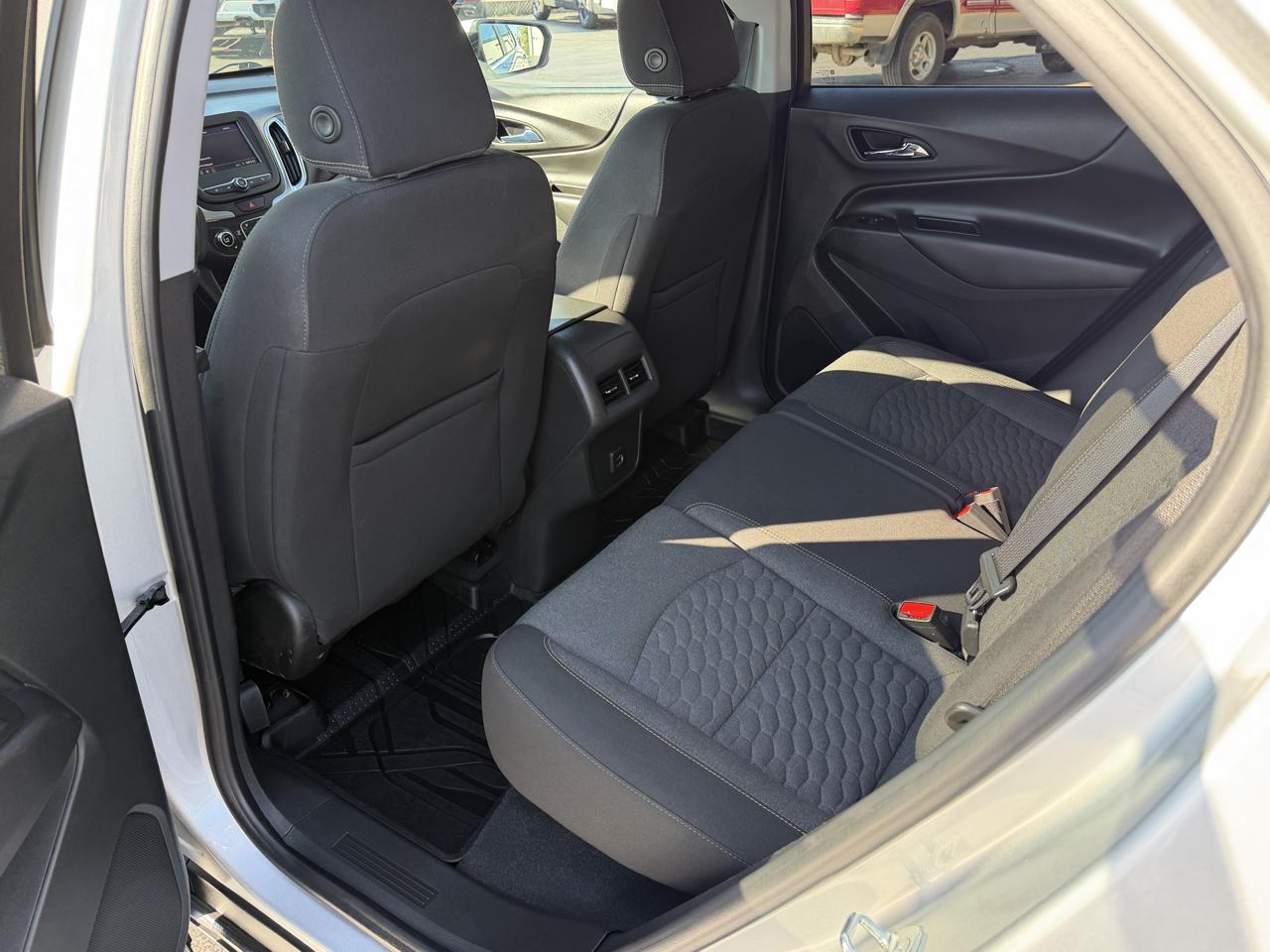 Chevrolet Equinox FWD 4dr LT w/1LT 2021