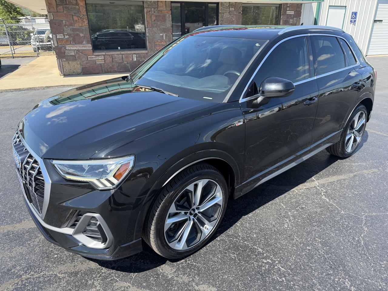 Audi Q3 S line Premium Plus 45 TFSI quattro 2020