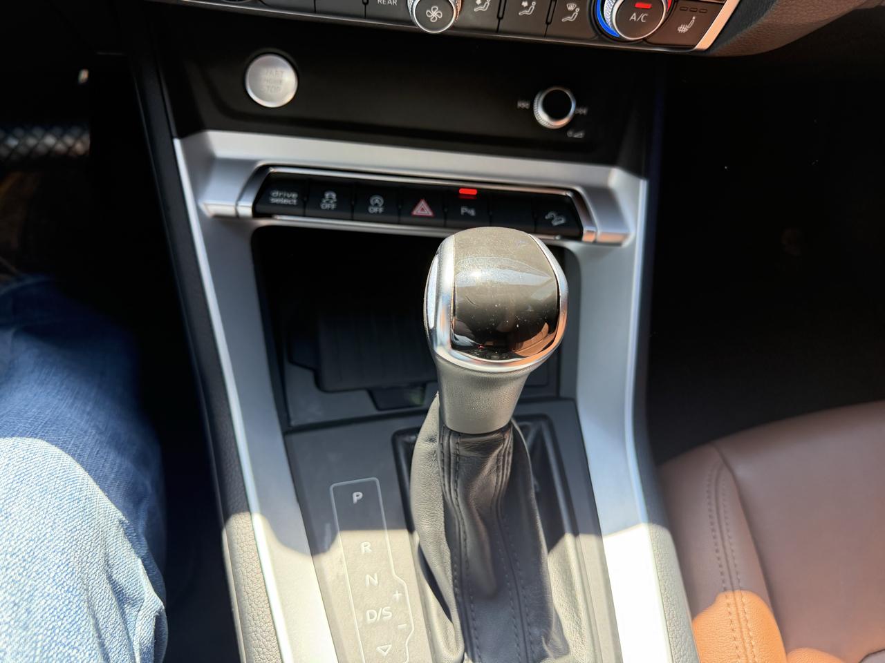 Audi Q3 S line Premium Plus 45 TFSI quattro 2020