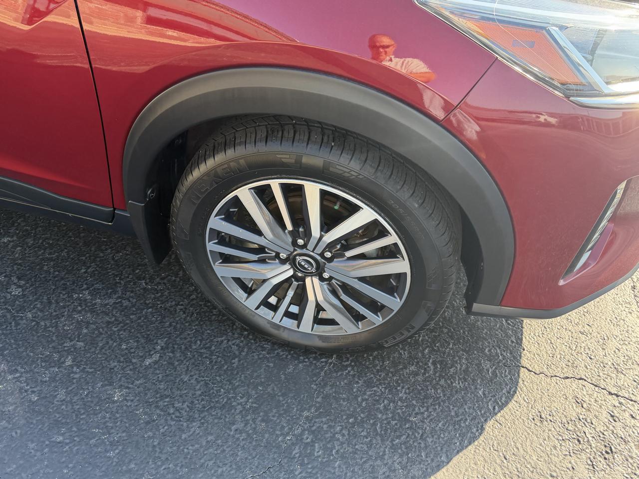 Nissan Kicks SV FWD 2024