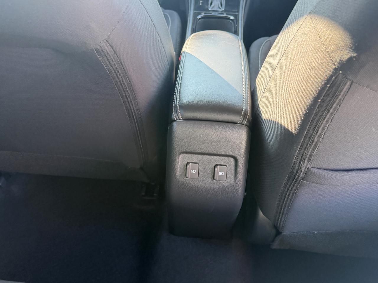 Nissan Kicks SV FWD 2024