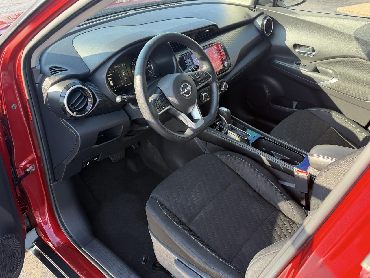 Nissan Kicks SV FWD 2024