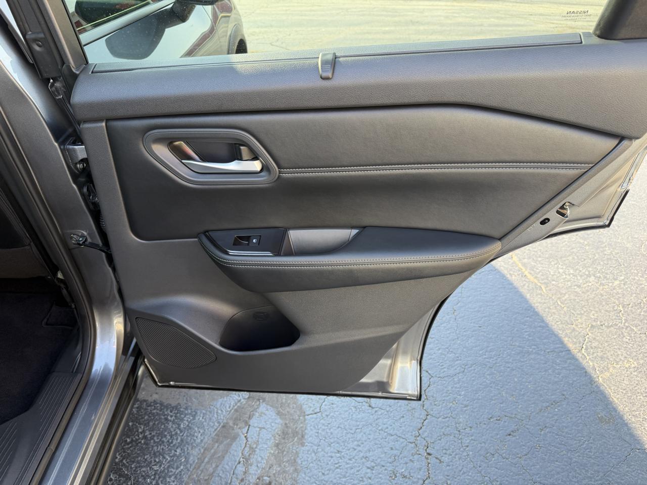 Nissan Rogue FWD SV 2025