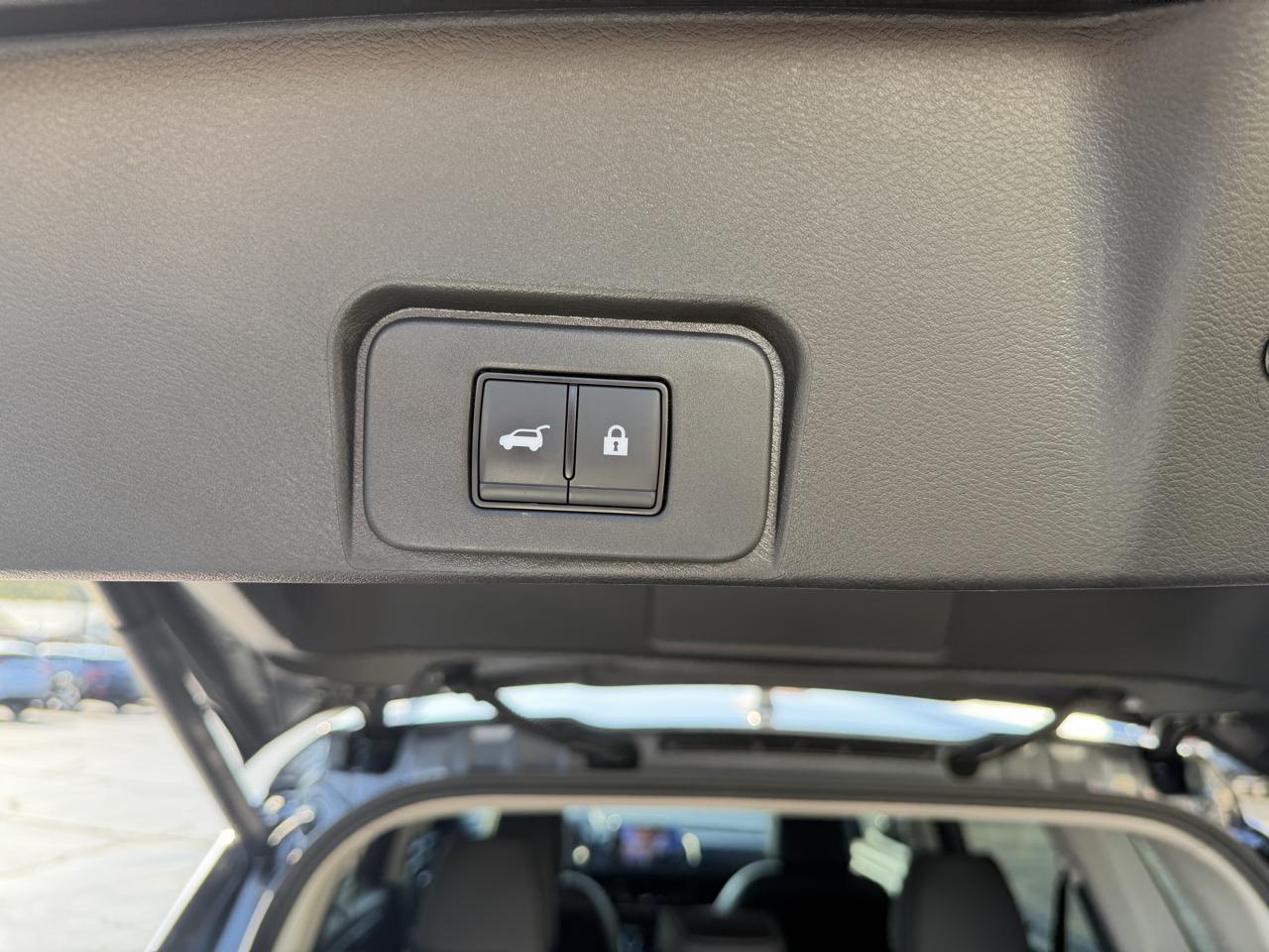 Nissan Rogue FWD SV 2025