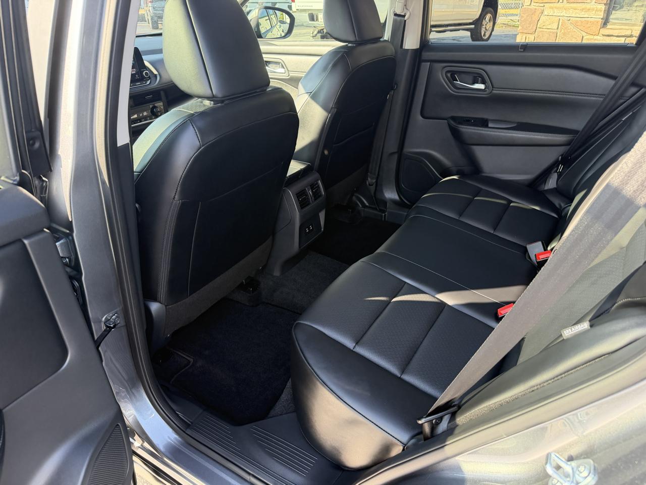 Nissan Rogue FWD SV 2025
