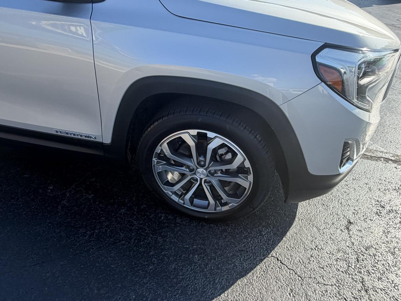GMC Terrain FWD 4dr SLT 2020