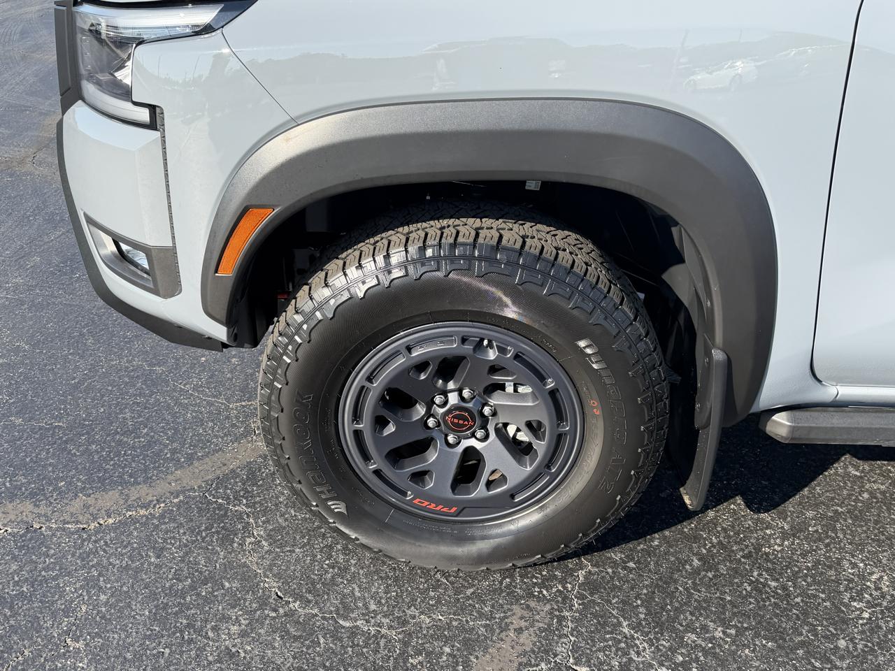 Nissan Frontier Crew Cab 4x4 PRO-4X 2026