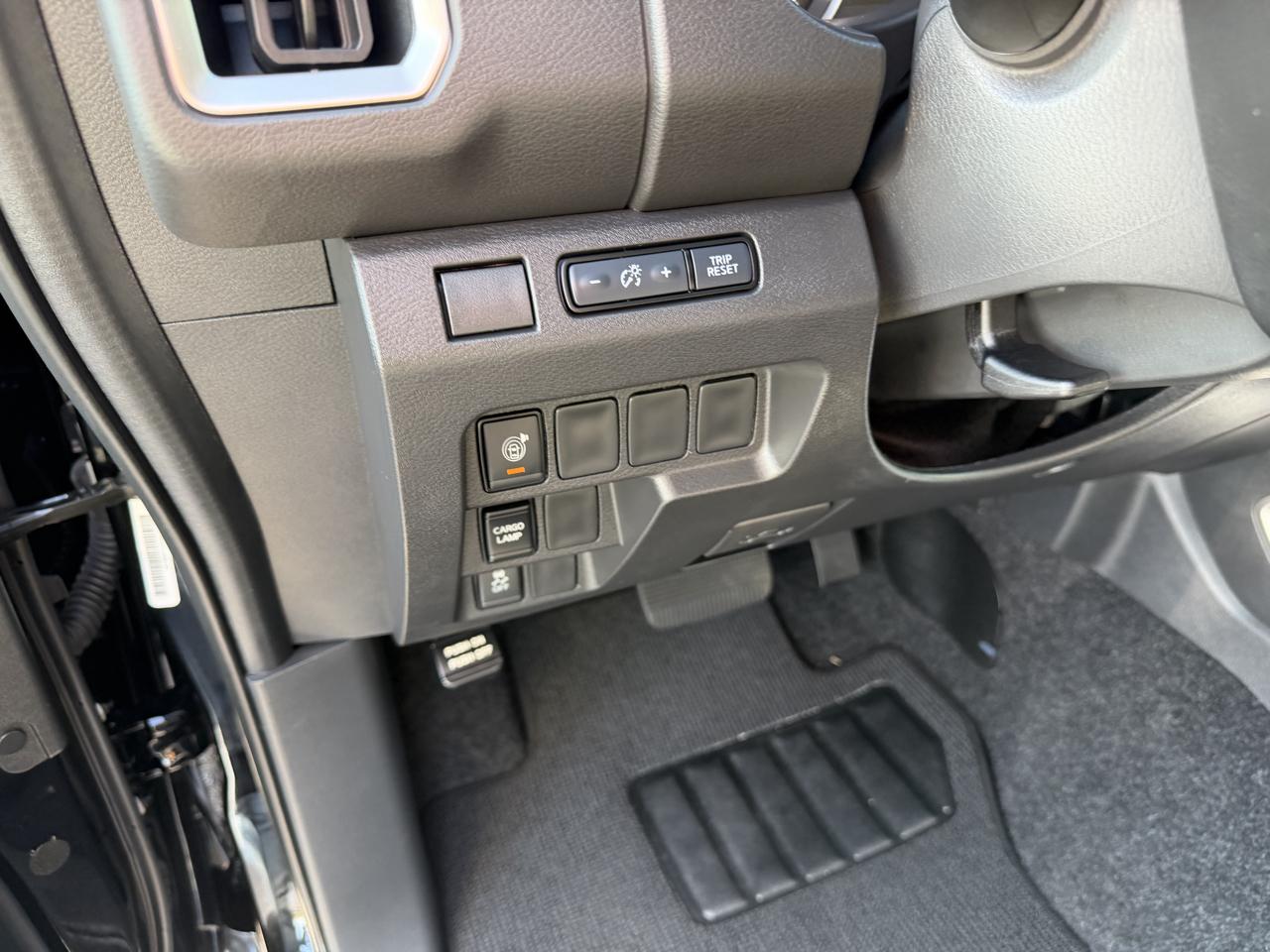 Nissan Frontier Crew Cab 4x4 SV 2026