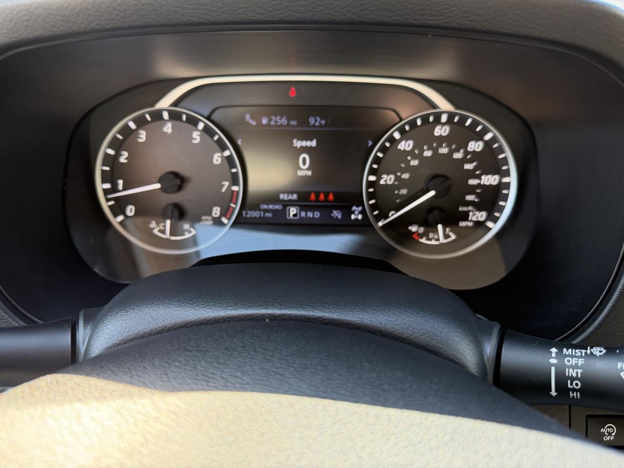 Nissan Frontier Crew Cab 4x4 SV 2026