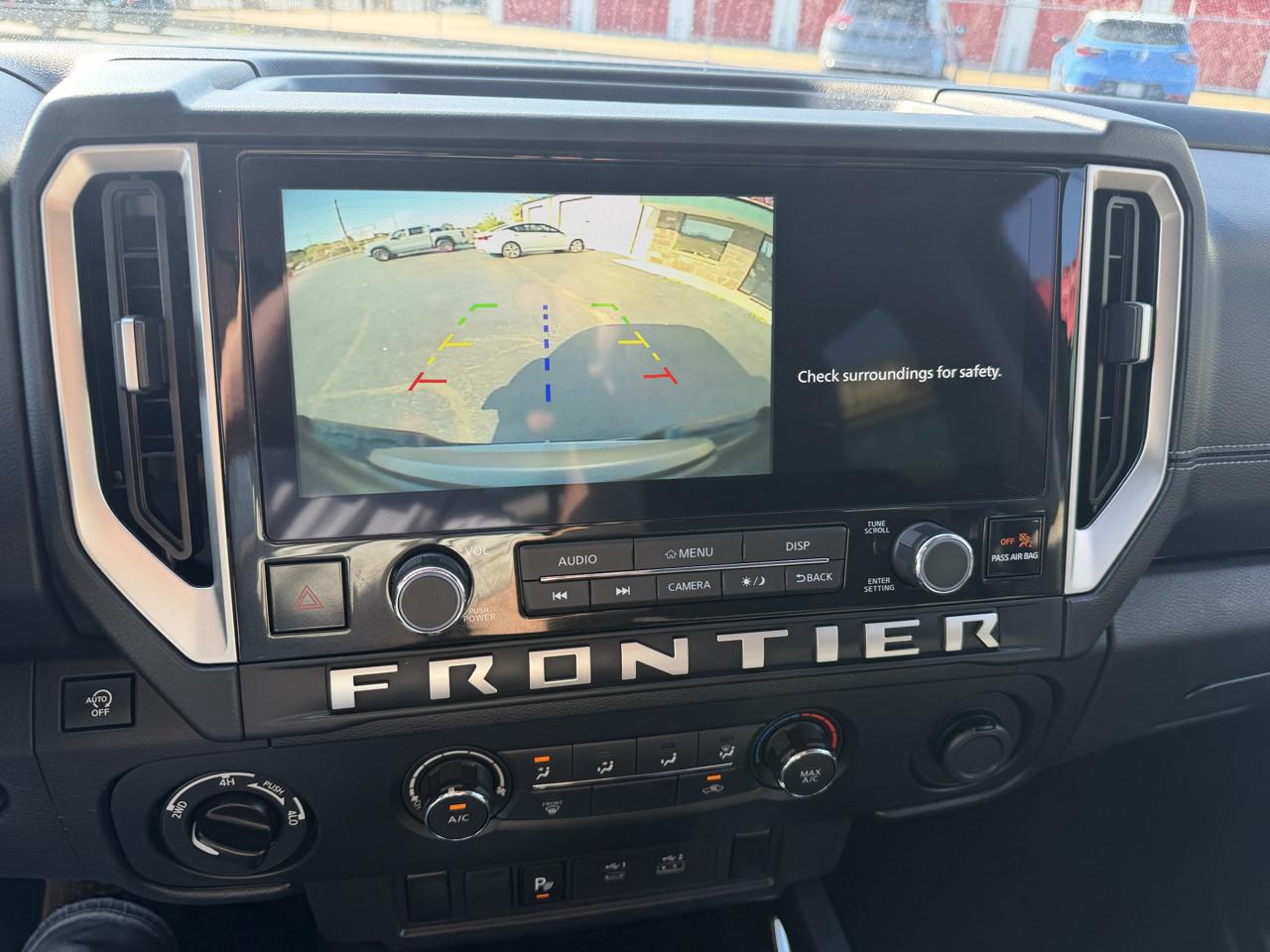 Nissan Frontier Crew Cab 4x4 SV 2026