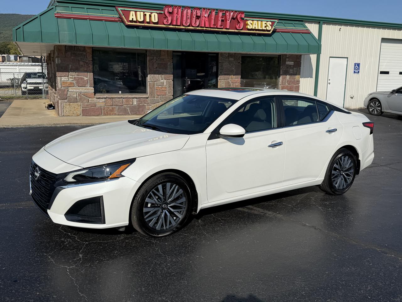 Nissan Altima SV FWD 2025
