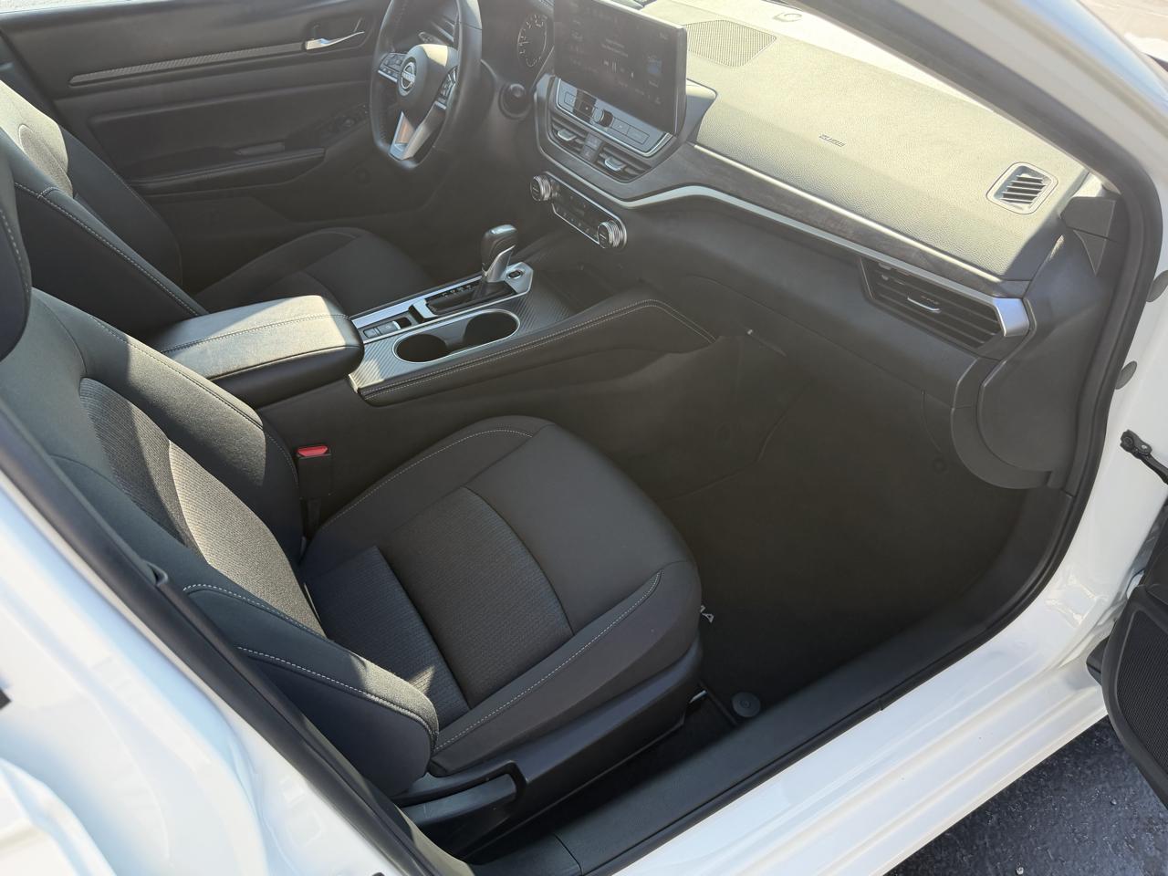 Nissan Altima SV FWD 2025