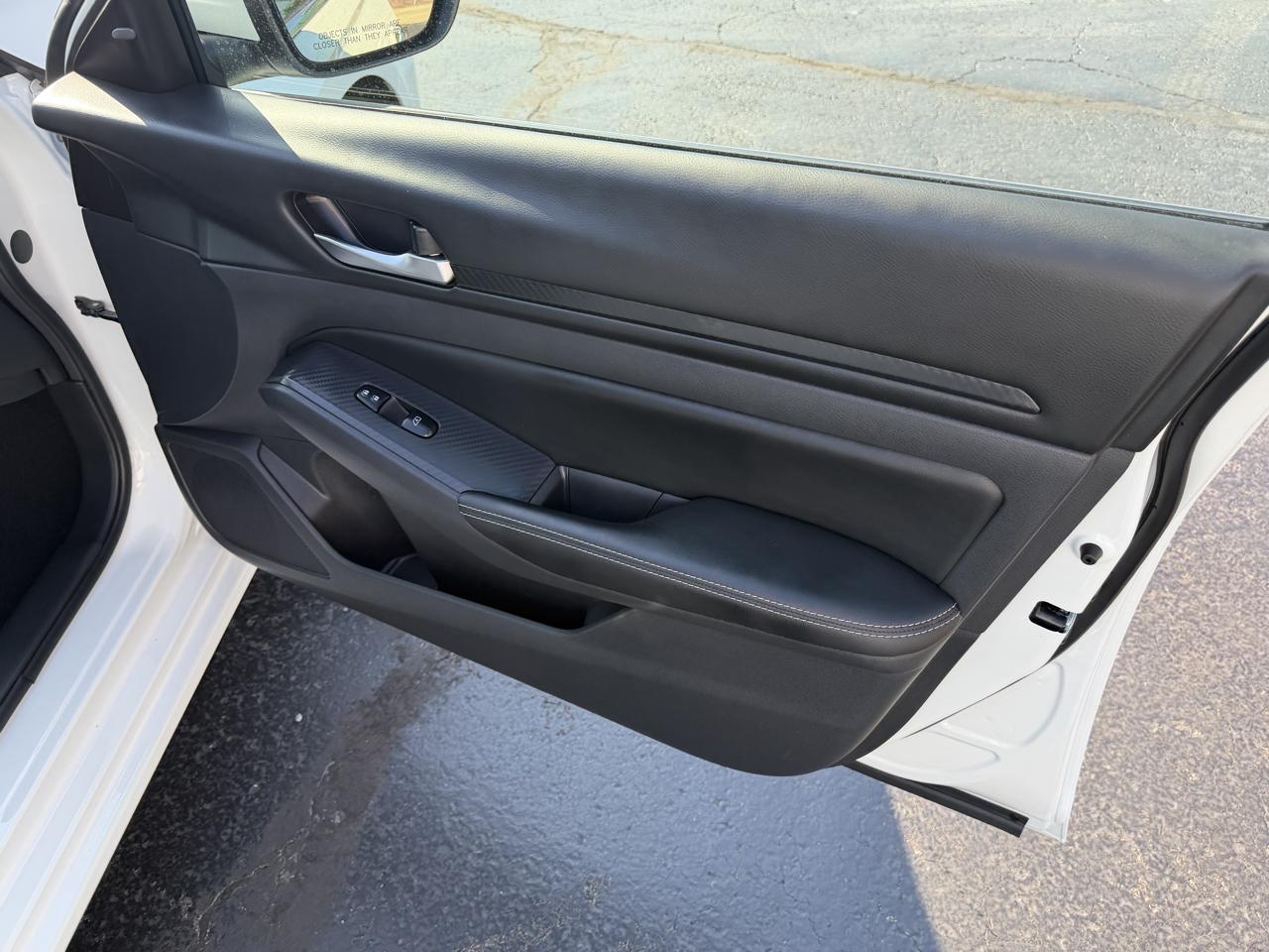 Nissan Altima SV FWD 2025
