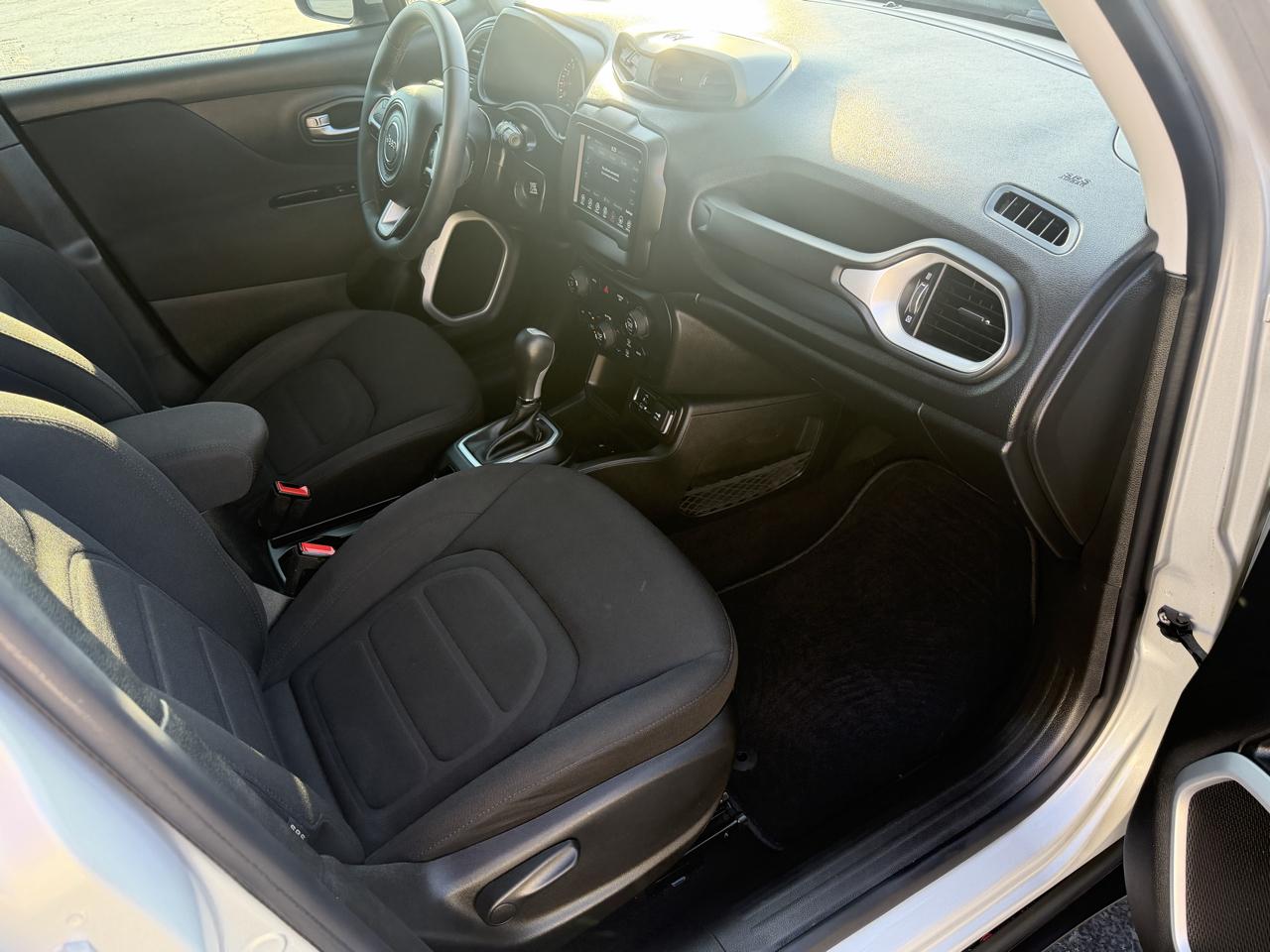 Jeep Renegade Latitude FWD 2020