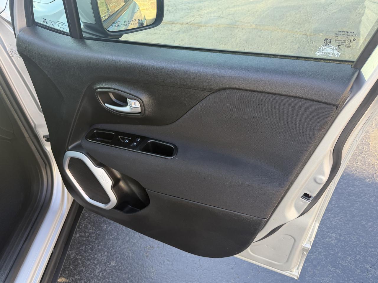 Jeep Renegade Latitude FWD 2020