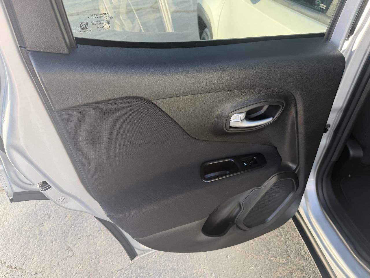 Jeep Renegade Latitude FWD 2020