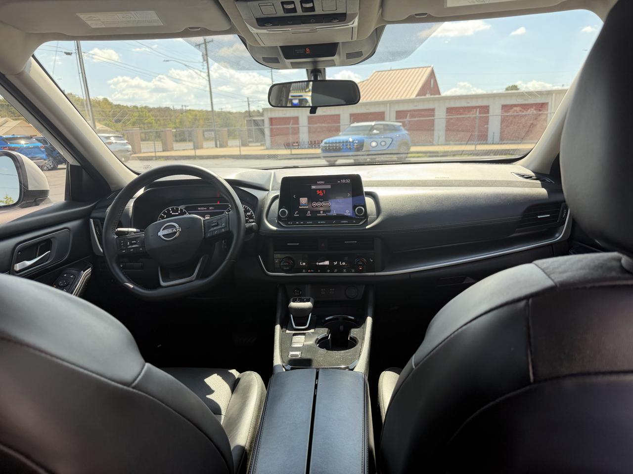 Nissan Rogue FWD SV 2024