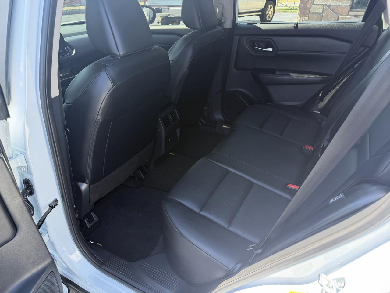 Nissan Rogue FWD SV *Ltd Avail* 2026