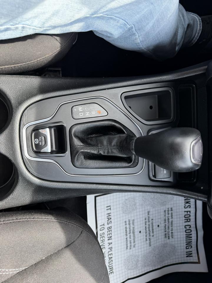 Jeep Cherokee Latitude FWD 2019