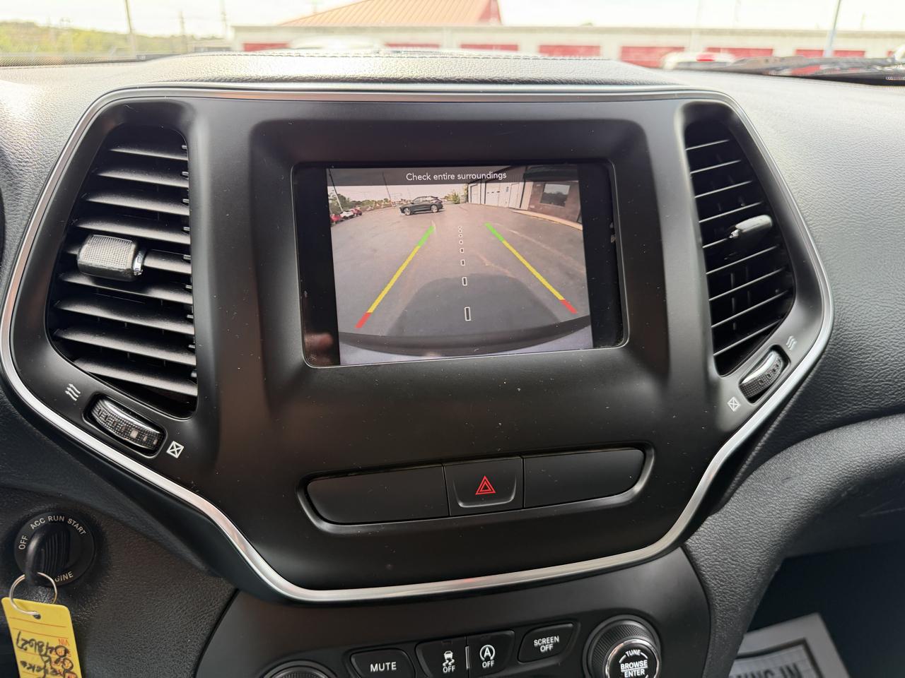 Jeep Cherokee Latitude FWD 2019