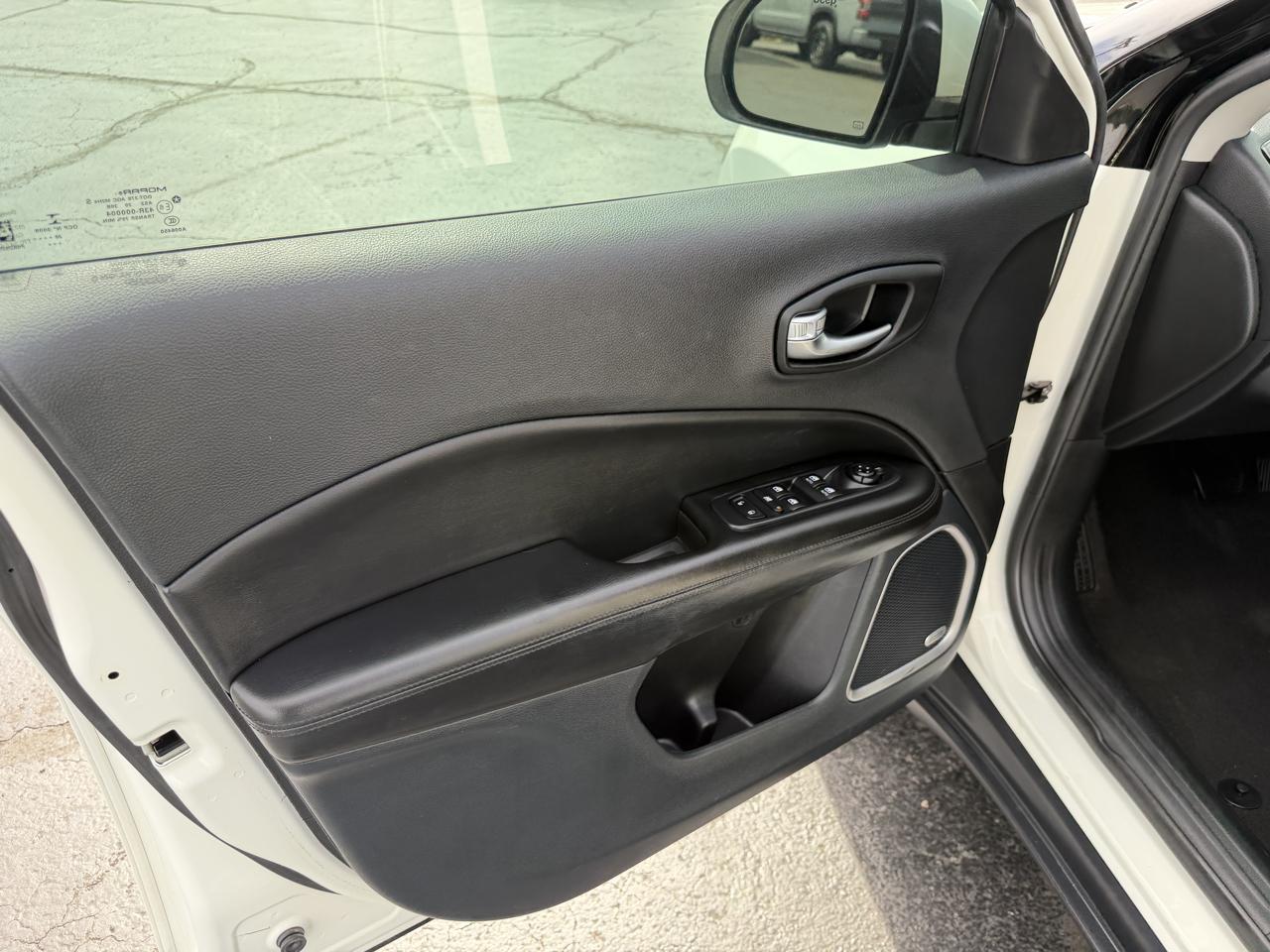 Jeep Compass Altitude FWD 2021