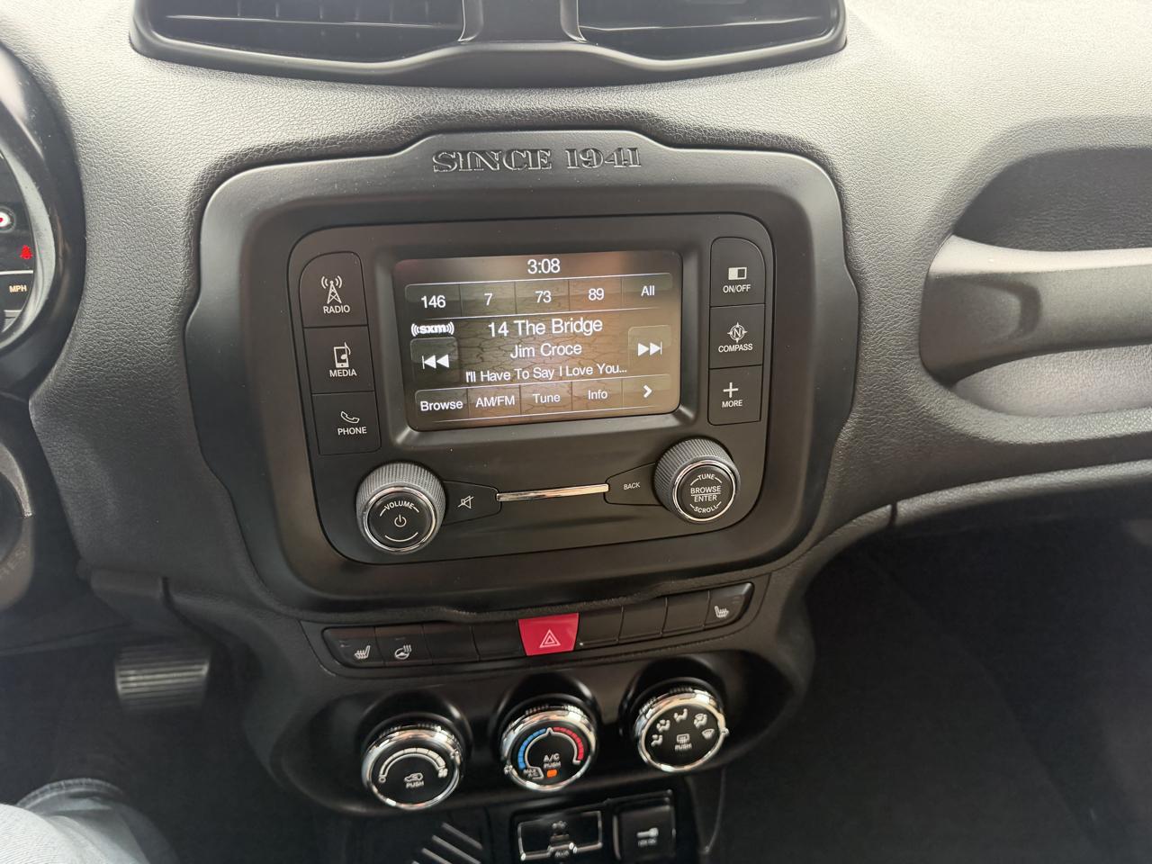 Jeep Renegade FWD 4dr Latitude 2015