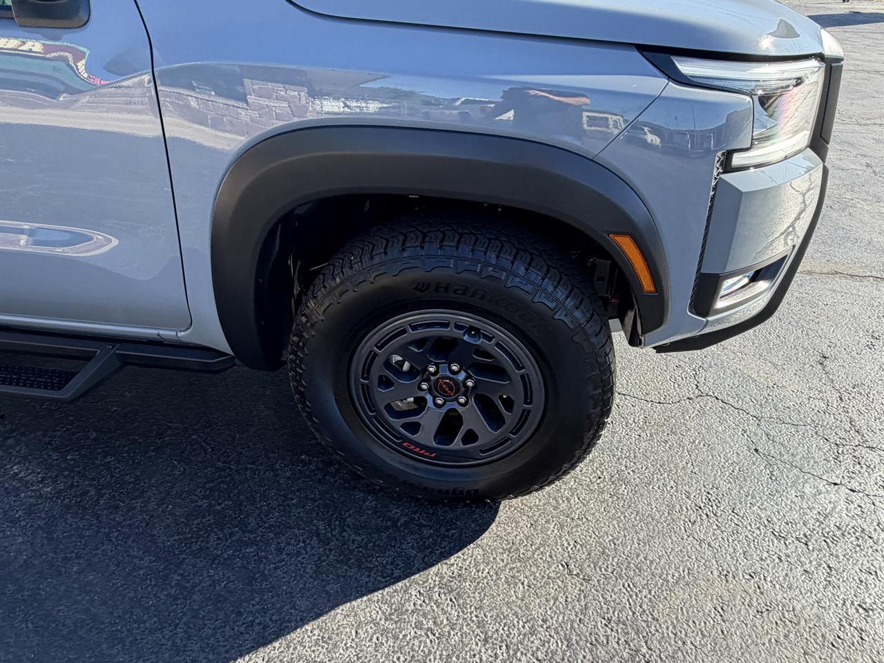 Nissan Frontier Crew Cab 4x4 PRO-4X 2026