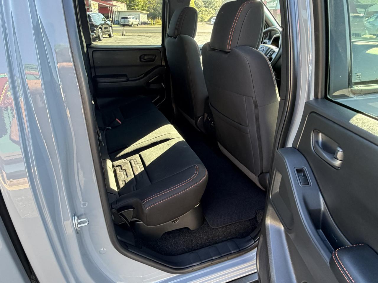Nissan Frontier Crew Cab 4x4 PRO-4X 2026