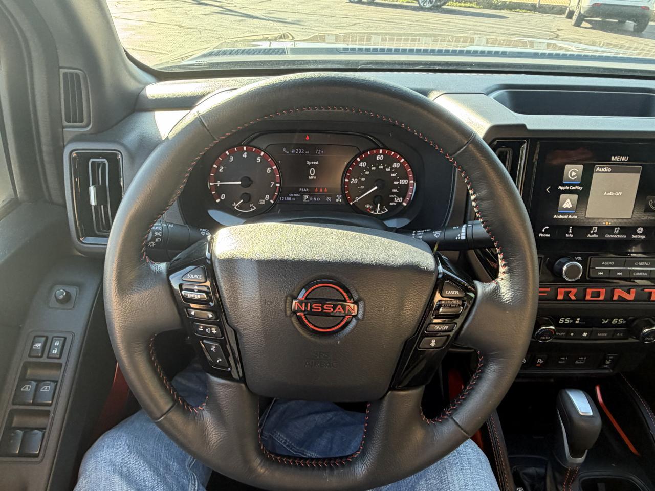 Nissan Frontier Crew Cab 4x4 PRO-4X 2026