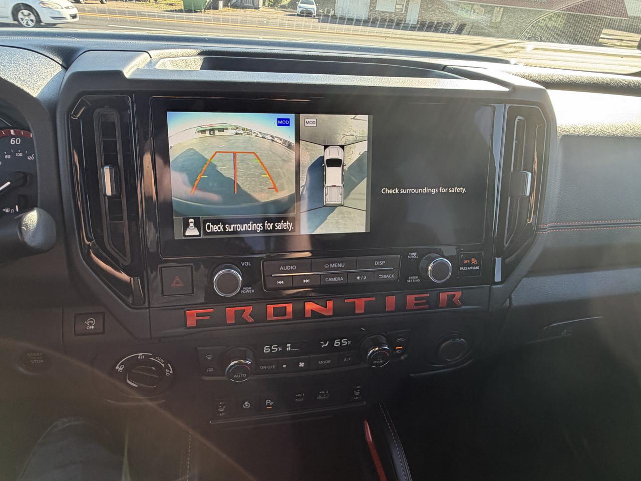 Nissan Frontier Crew Cab 4x4 PRO-4X 2026