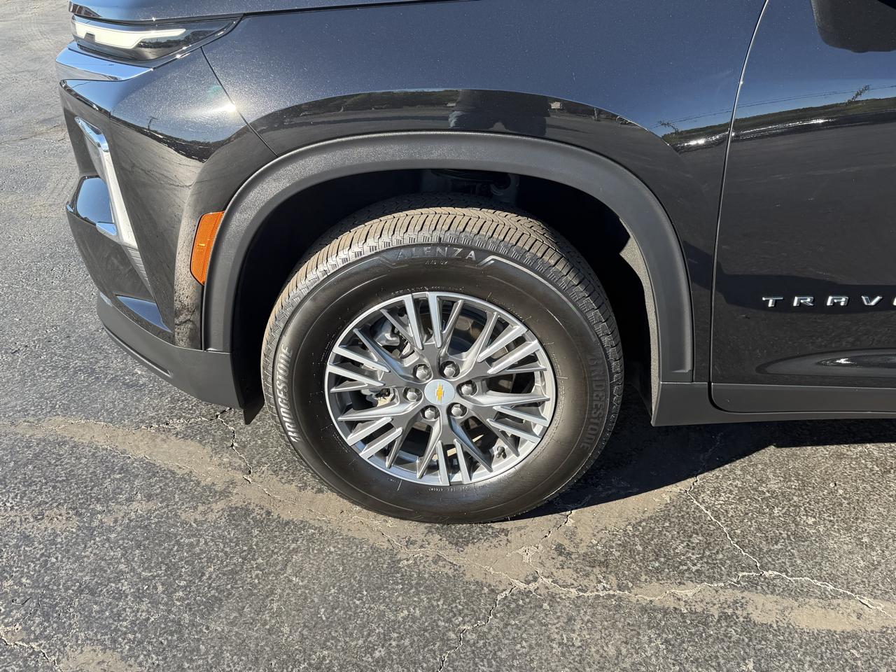 Chevrolet Traverse FWD 4dr LT w/1LT 2026